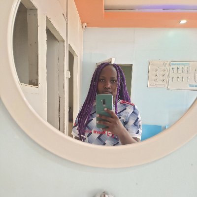 A dentist.... .Foodie🍔🍟🍕🍜 Dog 🐶 lover and swim 🏊 addict.... 😅😅 Dm for only serious business......
When you smile, we smile
Back up account @MarthaB_Ella