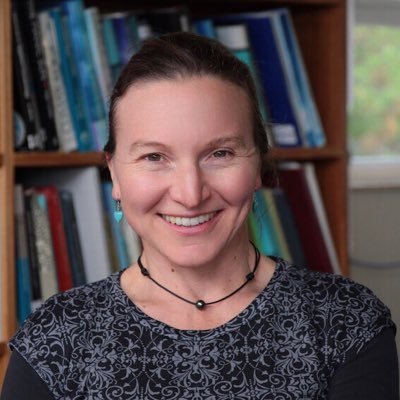 Researching & teaching climate and environmental communication and enviro journalism with @ClimateFutures_ @UTAS_
