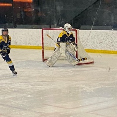 rebeccakxena's profile picture. 