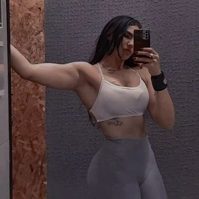 D37031889's profile picture. Before I tell my story please consider who I am.