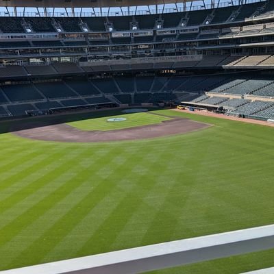 SovandaMaoHPHS's profile picture. I live in St.Paul. I am an advocate for the homeless. I like the Vikings, Twins, Twolves. Los Lynx. I got a bad hair cut. I am addicted to pizza