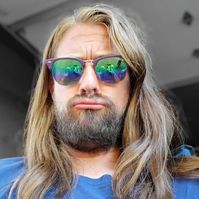 TheSquashed's profile picture. probabilistically  unpredictable...