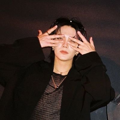 Well there is not much to say about myself,i love music especially,Japanese pop-rock,also i can't survive without watching Manga.I HATE HYPOCRITES!