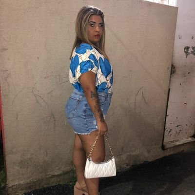 protegida por Deus e abençoada pelo amor dele ♡✨