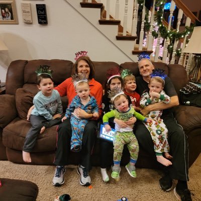 FB OC & Var SB Coach at PHS, Retired Educator. Husband to Renae; Dad to Lindsey, Dani, & Alex; 'Papa' to Riley, Cooper, Colton, Lincoln, Harry, Hudson, & Audrey