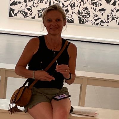 NathalieBECK8's profile picture. 