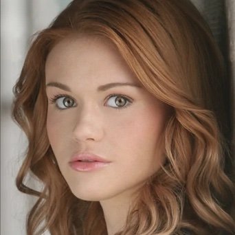 Psychologist by profession. Huntress by blood. A charming young woman that is deadly and dangerous. Not afraid to get her hands dirty. (RP Account)