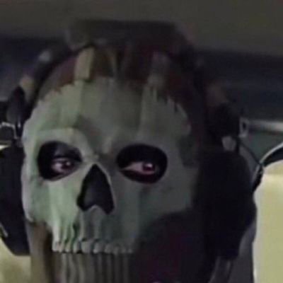 theRealKLSM's profile picture. offline.