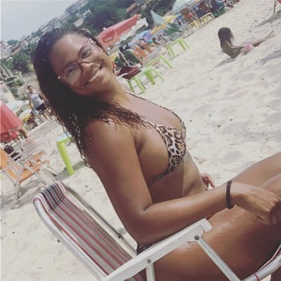 NanieCRF's profile picture. só mais uma flamenguista perdida no tt