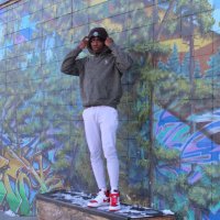 Derrick Olsen (@olsenderrick) 's Twitter Profile