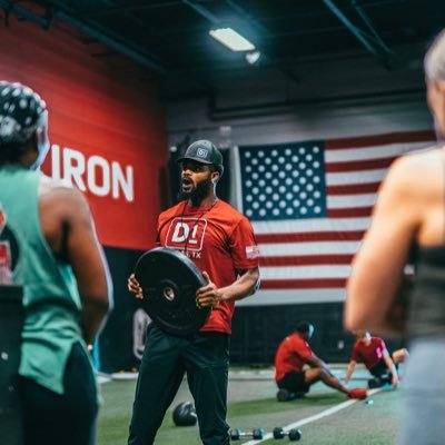 •Former TE at The University of Akron/University of Kentucky• Sports Performance Specialist/ Operations Manager @D1Dallas• USA-W Level 1 Certified•