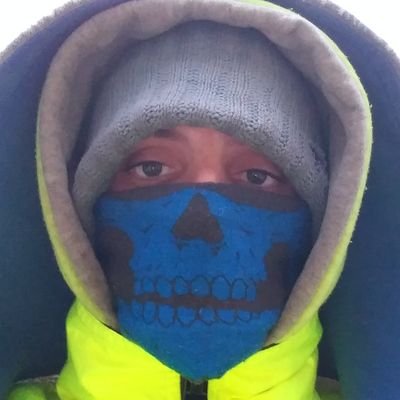 Hello everyone. This is my streamer profile.. I stream on twitch whenever I can. I play Xbox just sayin lol 
https://t.co/vQSc30iGwv