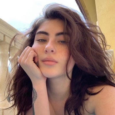 Looking for friendship and more if the vibes is cool