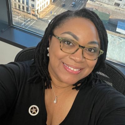 KaMeshalaOnike's profile picture. #ProudMotherOf3 💖💙💜 #ProudShugsMama_ShugaCookie💕 #AadarineiPLLC✍🏽 #AugustMagnolia💰 #OES_Matron🌟#YBYSAIA🐢 #HoneyGram20 #Eagles91 #Rams23 #KOBE