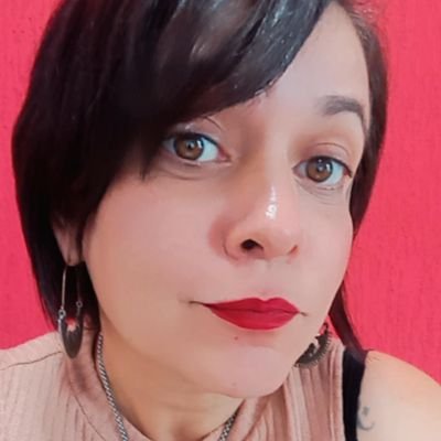 Feminista/casada/mãe/Dorameira