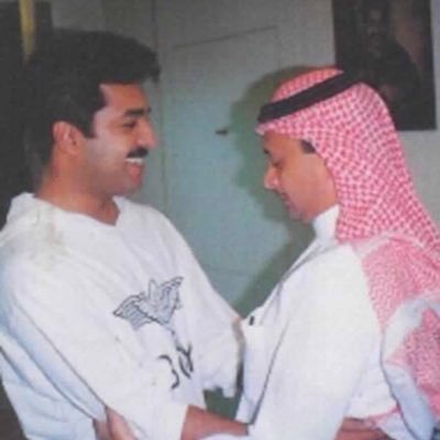 مهاجر إلى ربي اللهم ارزقني رزقاً يكفيني عن سؤال سواك واحفظ لي ابنائي