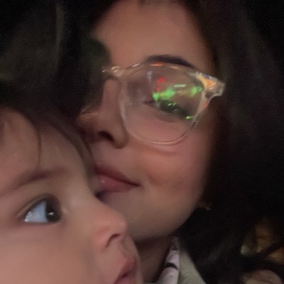 nooreo99's profile picture. anthro/ socio major @LifeatLUMS but pls don’t expect any intellectual discourse on here - i only come here to shitpost 💛