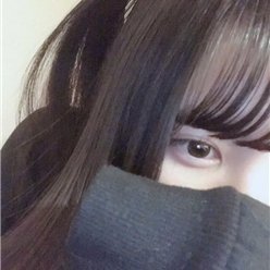 20代/158㎝/アイドルの卵/Bカップ💕
すぐ酔っちゃうけど飲み友募集💞
フォロバでおむかえいきます✨