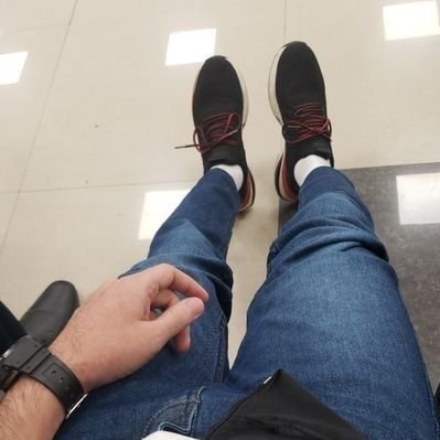 hi all am new here age 21 alone ajman from turkey 🇹🇷🇦🇪