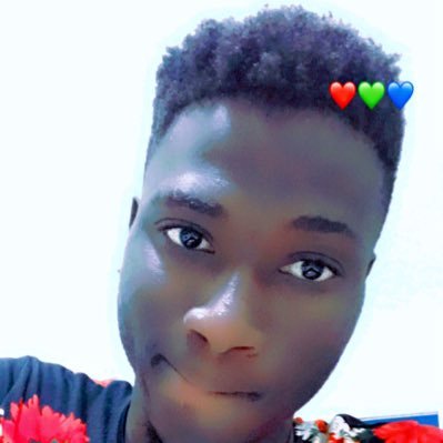 Je ma pelle mady koumba https://t.co/pju8X12rKD suis malien je vue en Mauritanie actuellement