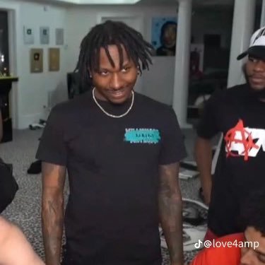 JKusiak13's profile picture. ion give a fuck