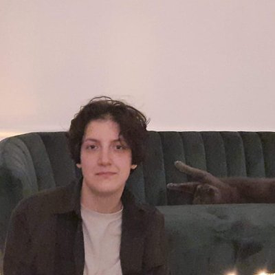 PhD Researcher @UGentComWet / Researching gendering in women politicians' news coverage from an intersectional perspective