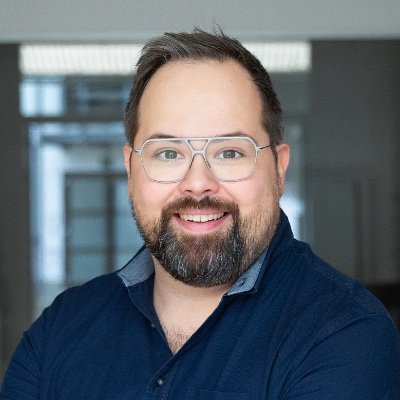 amjec's profile picture. Agile Coach, Designer and Researcher at @Me_and_Company. Loves speciality coffee, art, photography, cinema, technology and basketball.