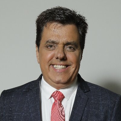 Léo Júnior