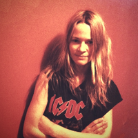 Leisha Hailey (@leisha_hailey) 's Twitter Profile