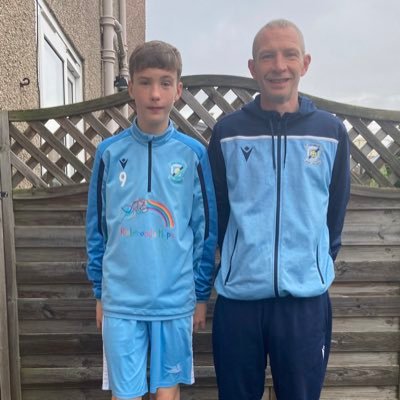 Proud husband & dad.Hibs S/T holder . Football and music fan. Coach with Portobello CFA 2010s u15s team.