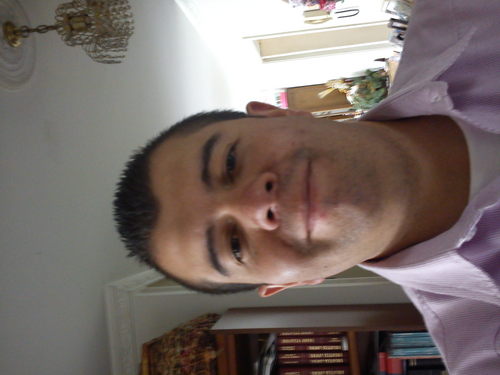 Ya casi soy profesional en Sistemas de Informacion Bibliotecologia y Archivistica, gracias a Dios y a mi Mama....