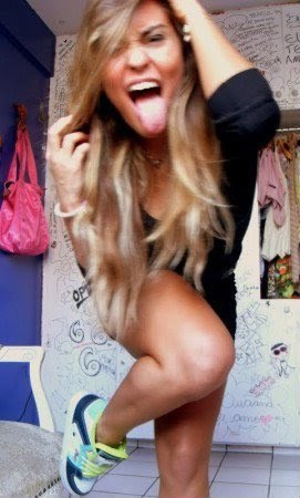 sou a baby do @luca_andr ,M.A da @gabii_Riera,amo o meu maridinhoo @gabrieldiluca ,sou eu mesma sabe a Júlia? e nao aperte o botão unfollow que é virus (: