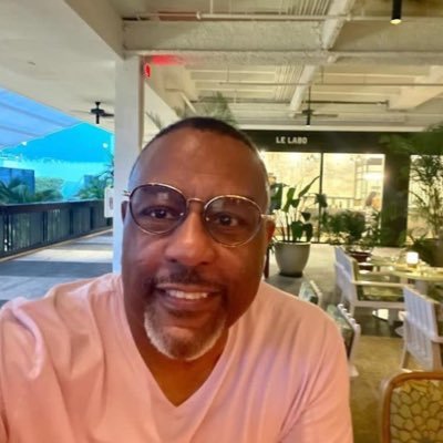 bushdaniel1010's profile picture. 