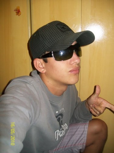 não me julgue pela aparência e sim pelos meus atos...