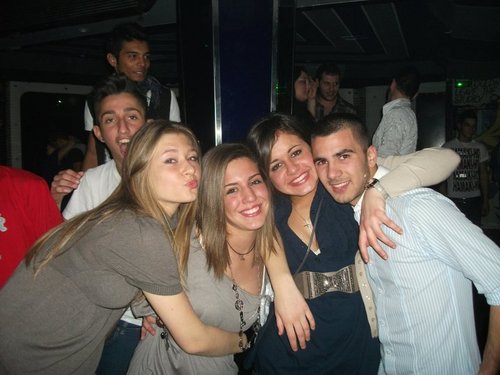 roblesmartin3's profile picture. 