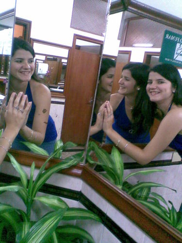 cyn413's profile picture. 