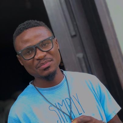 AyisShemang's profile picture. let's live