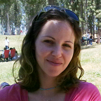 A web designer & Illustrator.
Juggling pixels, speaking HTML and dreaming in layers
