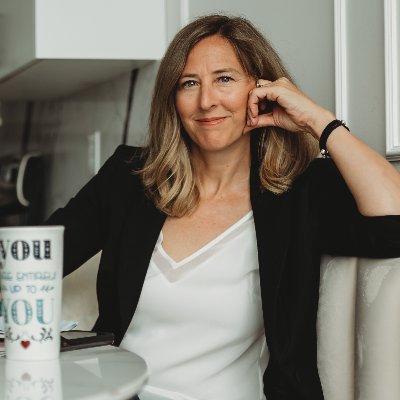 Helping women ACCELLErate personal & prof #success. #LeadershipCoach #CMO 🇨🇦 Top 100 Most Powerful Women. Follow: https://t.co/Qo1H23kcnW