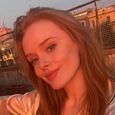 barbiestudante's profile picture. 