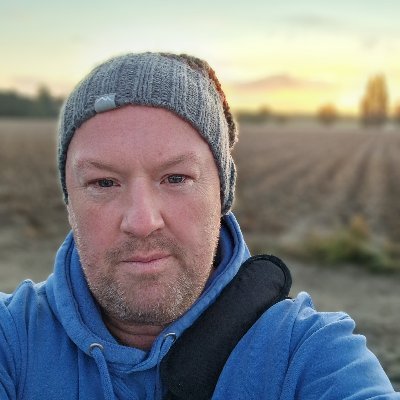 recruitercraig1's profile picture. Still no idea what to write here!!!