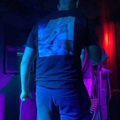 aún recuerdo to lo que fumé las ostias q dí y las que me llevé https://t.co/rfhDeIYuXy