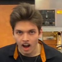 ur mom (@battykilla121) 's Twitter Profile