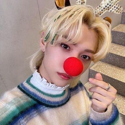 ⠀⠀   𝗌𝗍𝗋𝖺𝗒.  ⌗  ৎ  𝗸𝗶𝗱𝘀.  ◠  이  𝟾   ‹𝟹   ،  ⠀⠀⠀ ⠀⠀⠀ ⠀⠀⠀ ⠀⠀⠀ ⠀⠀⠀
⠀⠀⠀ ★ ! 💭 fan acc. 𔘓
   (ela/dela)† ࿔
20y