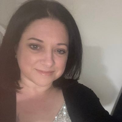Self-employed Certified Play Therapist & Certified Autism Spectrum Disorder Clinical Specialist. Supports LFC.Twitter just for fun,DM for professional enquiries