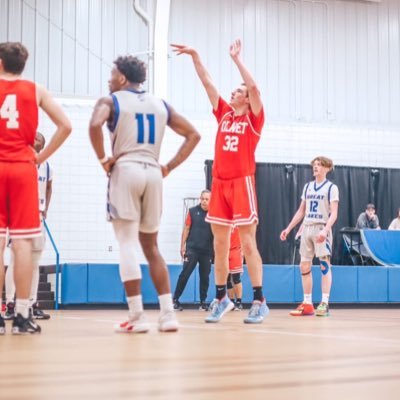 LWaltonnnn's profile picture. University of Olivet 🏀 26’