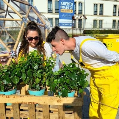 Integradora Social/Educadora ambiental.
Filocaísta.
💚Corazón de Carballo.
(Vinted:cristinacd2)