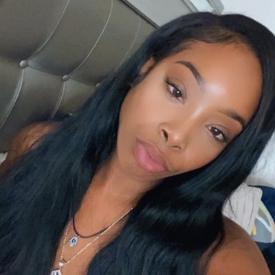 WickedlyP's profile picture. main character