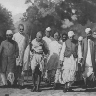 ServantsOfAP's profile picture. "అన్నిరకాలుగా దగాపడ్డ ఆంధ్రాకు అండగా " Servants Of Andhra Pradesh, in the spirit of Servants of India established by Late Sri Gopal Krishna Gokhale in 1905.