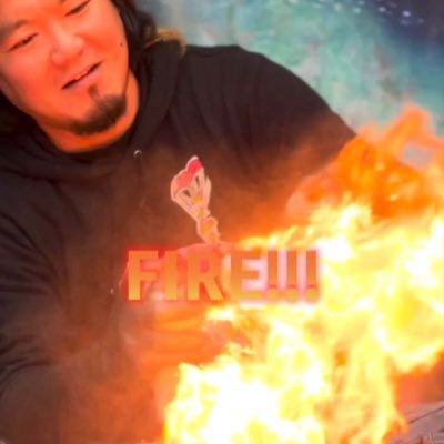 🔥🔥TikTok2023年アート部門ノミネート !!🔥🔥🔥国際夫婦で世界を旅するスプレーアーティスト!🔥絵やグッツは→→→→→→→ https://t.co/da3OavoYLU🔥🦖仕事依頼はDMまで